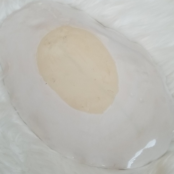 Handmade Glazed Clay leaves design free flow plate - Picture 8 of 8